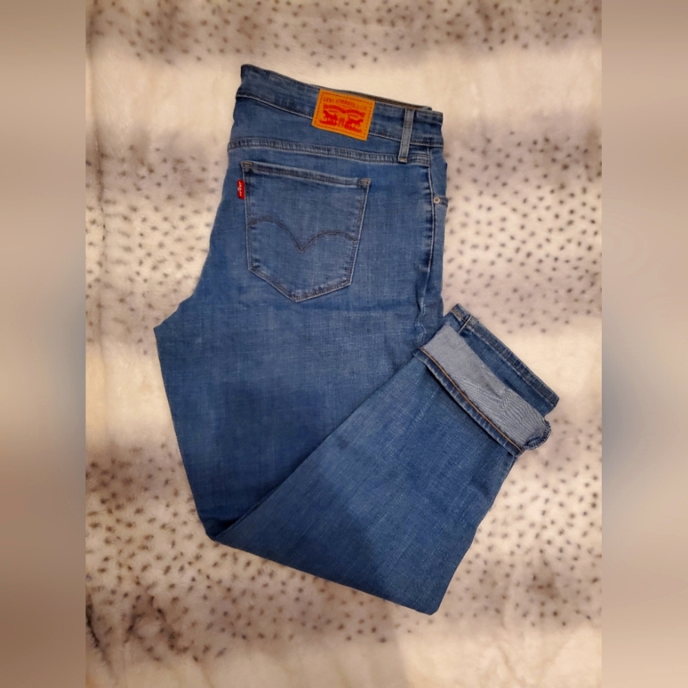 Levi 711 Stretch Skinny Jean